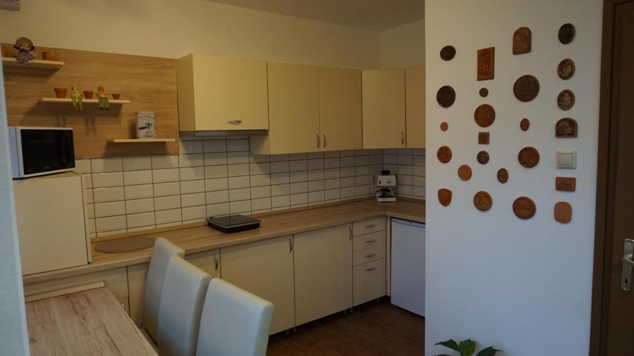 Chloe Apartman Сігетвар Екстер'єр фото