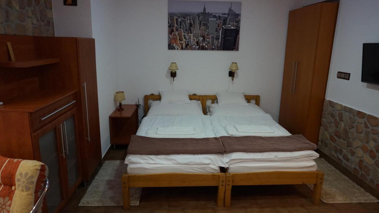 Chloe Apartman Сігетвар Екстер'єр фото